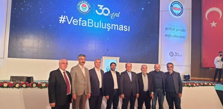 Osmaniye’de Eğitim Bir-Sen 30. Yıldönümünü Kutladı!