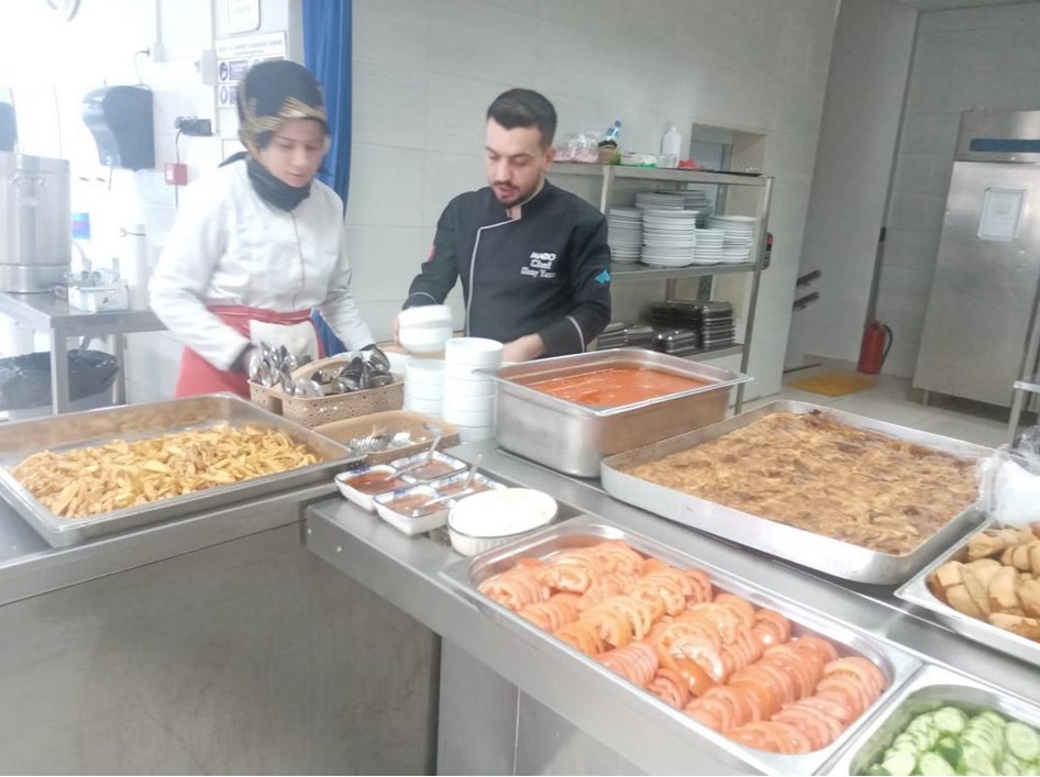 Osmaniye’de  15 Bin 550 Öğrenciye Günlük Ücretsiz Yemek