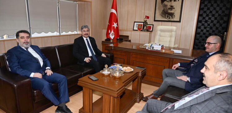 Vali Dr. Erdinç Yılmaz, Baro Başkanı Avukat Mehmet Karakoç’u Ziyaret Etti
