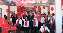 Cumhuriyetimizin 100. Yılında, Özel Eğitim Meslek Okulu Öğrencilerinden “Cumhuriyetin 100. Yılını Kutluyoruz” Etkinliği