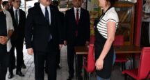 Vali Yılmaz, Esnaflarımızı  Ziyaret Etmeye Devam Ediyor