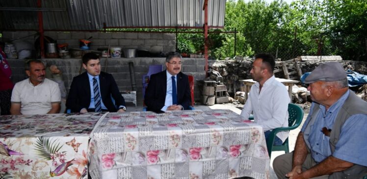 Vali Yılmaz, Tokat’ın Erbaa İlçesindeki Patlamada Yaralanan Jandarma Astsubay Kıdemli Çavuş Mustafa Evkay’ı Evinde Ziyaret Etti