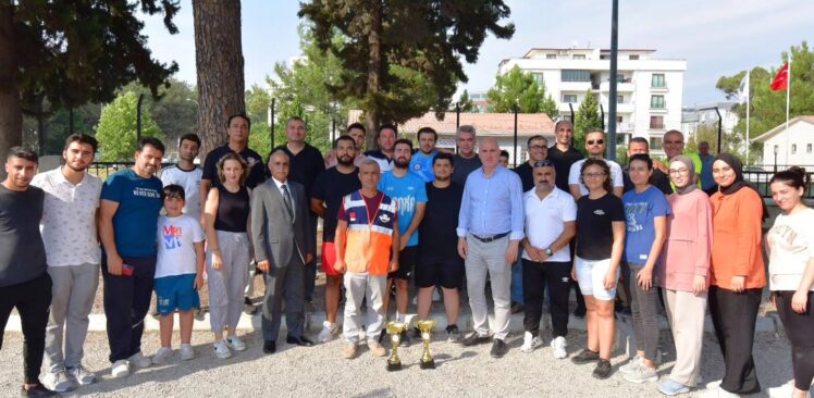 Osmaniye’de 15 Temmuz Bocce Turnuvasına 10 Kurumdan 50 Sporcu Katıldı