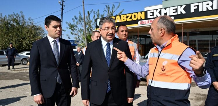 Vali Dr. Erdinç Yılmaz, yapımına başlanacak olan Toprakkale Yol Kavşağı çalışmalarında inceleme ve denetlemelerde bulundu