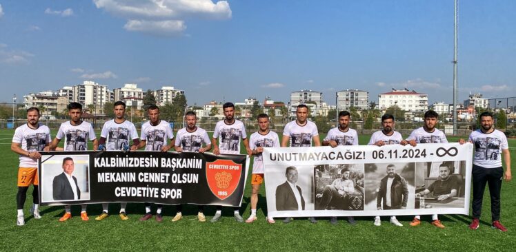 Kazada Hayatını Kaybeden Kulüp Başkanı Ve Üç Arkadaşı Amatör Lig Karşılaşmasında Anıldı